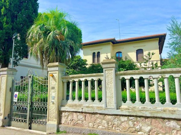 casa indipendente in vendita a Grosseto