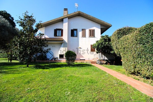 casa indipendente in vendita a Grosseto in zona Casalecci