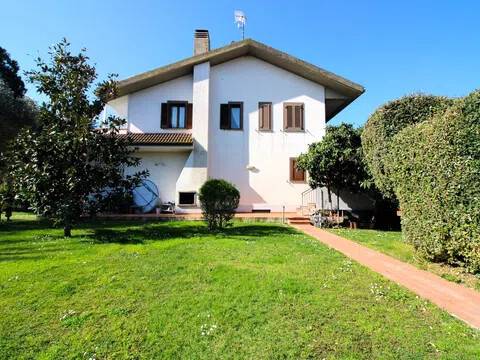 casa indipendente in vendita a Grosseto in zona Poggio Cavallo