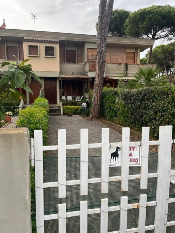 appartamento in vendita a Grosseto in zona Principina a Mare
