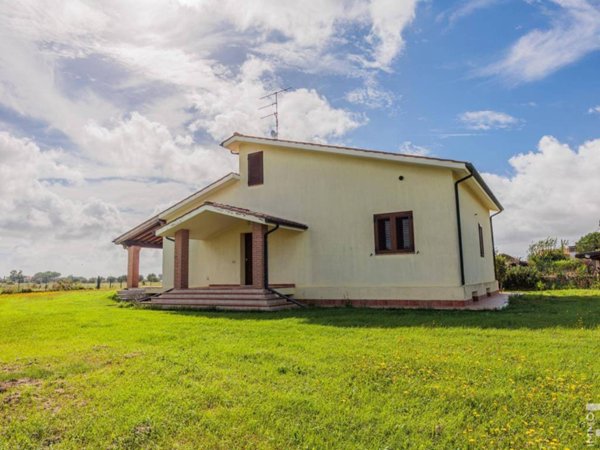 casa indipendente in vendita a Grosseto