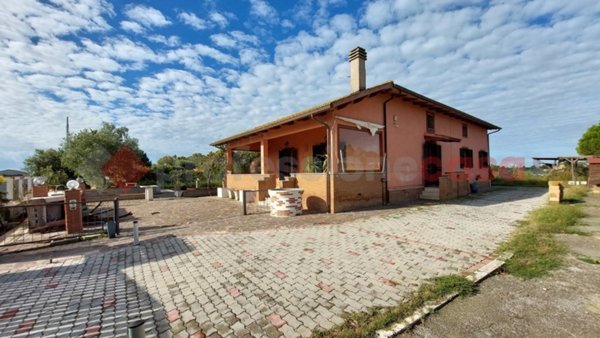 casa indipendente in vendita a Grosseto in zona La Principina