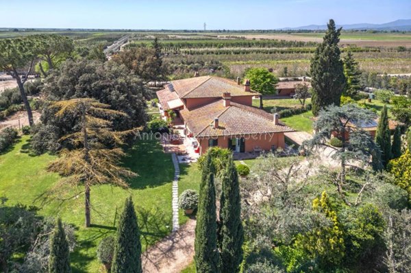 casa indipendente in vendita a Grosseto in zona Braccagni
