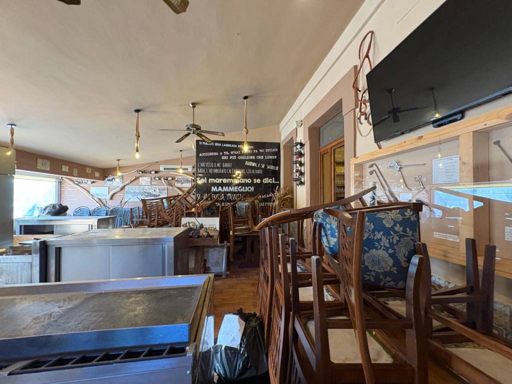 negozio in vendita a Grosseto in zona Alberese