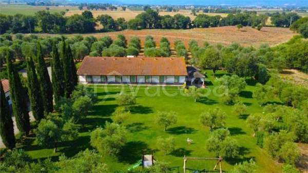 casa indipendente in vendita a Grosseto in zona Alberese