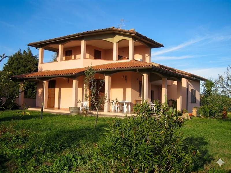 casa indipendente in vendita a Grosseto in zona Marina di Grosseto