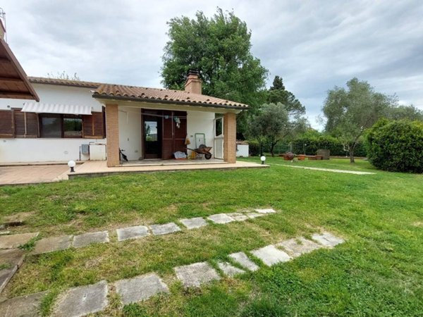 casa indipendente in vendita a Grosseto in zona Braccagni