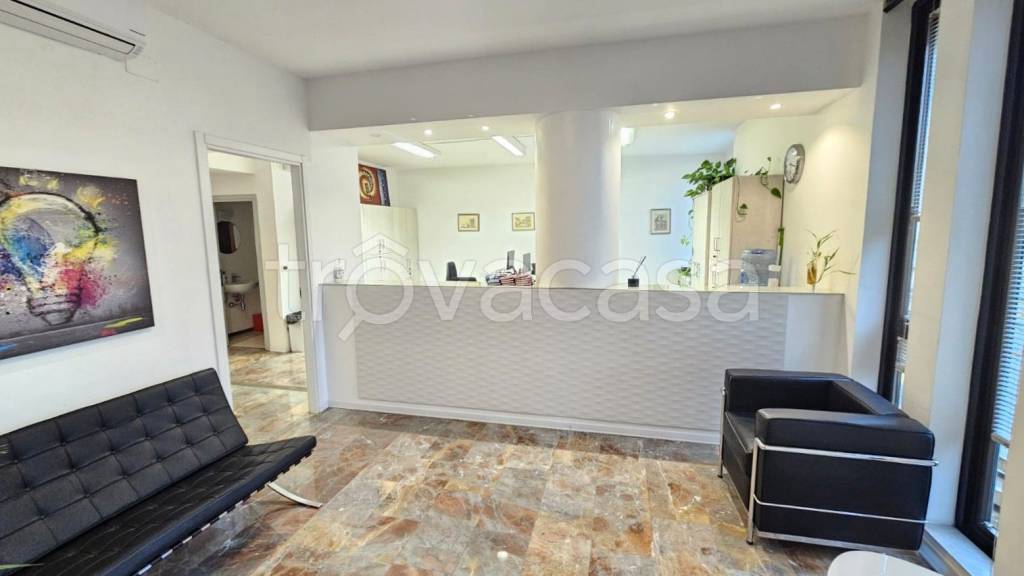ufficio in vendita a Grosseto in zona Stazione