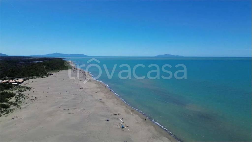 locale di sgombero in vendita a Grosseto in zona Marina di Grosseto