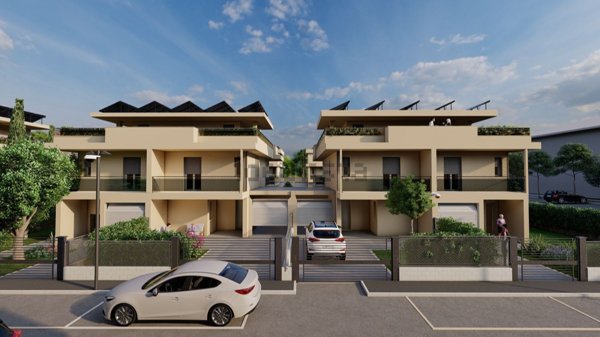 casa indipendente in vendita a Grosseto in zona Orcagna