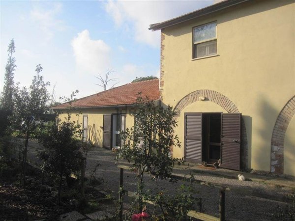appartamento in vendita a Grosseto in zona Alberese