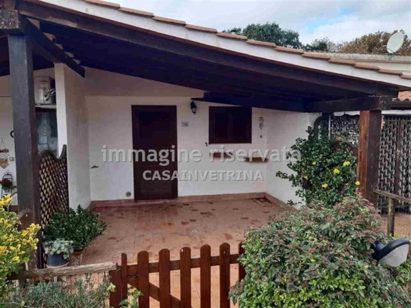 casa indipendente in vendita a Grosseto in zona Centro Raccolta Quadrupedi