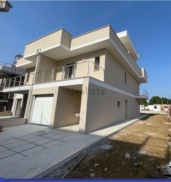 casa indipendente in vendita a Grosseto in zona Orcagna