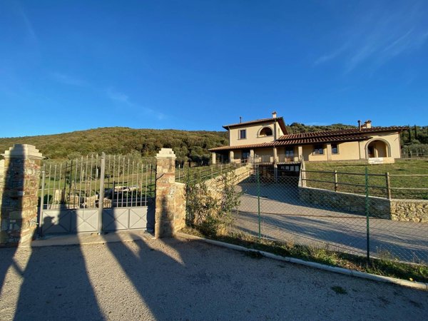 casa indipendente in vendita a Grosseto in zona Bagno Roselle