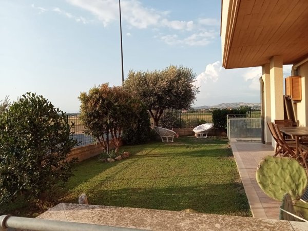 appartamento in vendita a Grosseto in zona Alberese