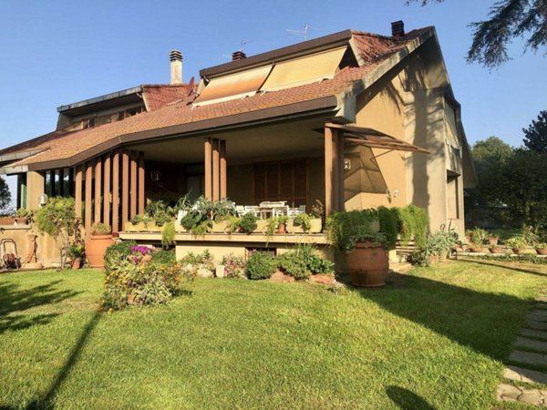 casa indipendente in vendita a Grosseto in zona Casalecci