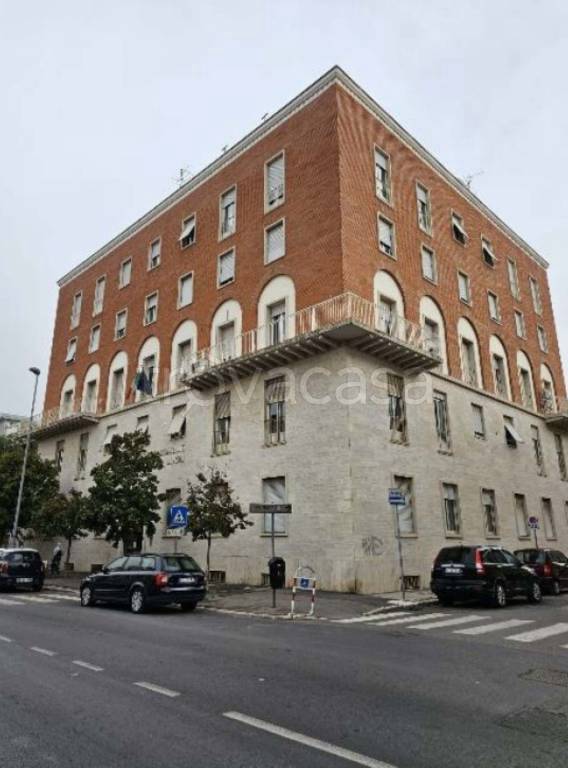 ufficio in vendita a Grosseto in zona Stazione