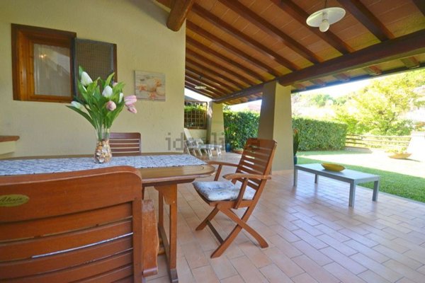 casa indipendente in vendita a Grosseto in zona Principina a Mare