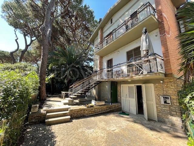 casa indipendente in vendita a Grosseto in zona Marina di Grosseto