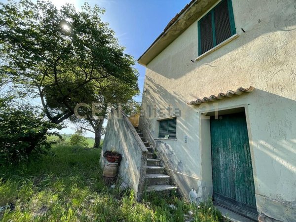 casa indipendente in vendita a Grosseto in zona Alberese