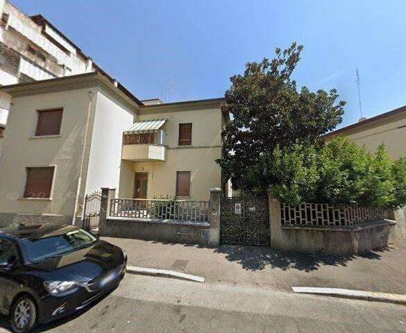 casa indipendente in vendita a Grosseto in zona Centro Città