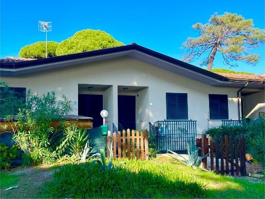 casa indipendente in vendita a Grosseto in zona Marina di Grosseto