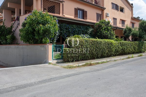appartamento in vendita a Grosseto in zona Principina a Terra