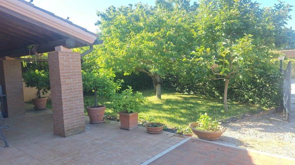 casa indipendente in vendita a Grosseto in zona Braccagni