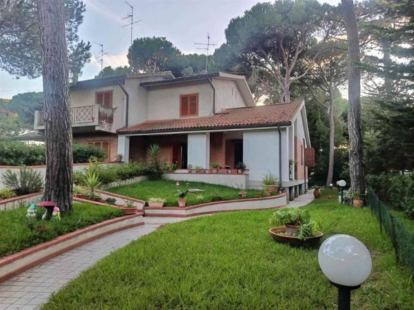 appartamento in vendita a Grosseto in zona Principina a Mare