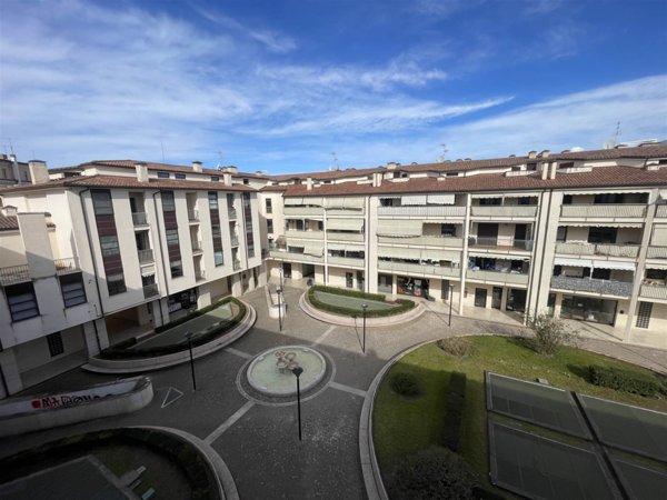 ufficio in vendita a Grosseto in zona Centro Città