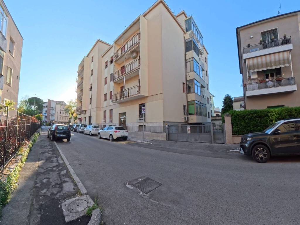 appartamento in vendita a Grosseto in zona Stadio