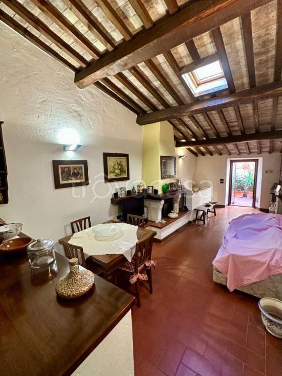 casa indipendente in vendita a Grosseto in zona Centro Città