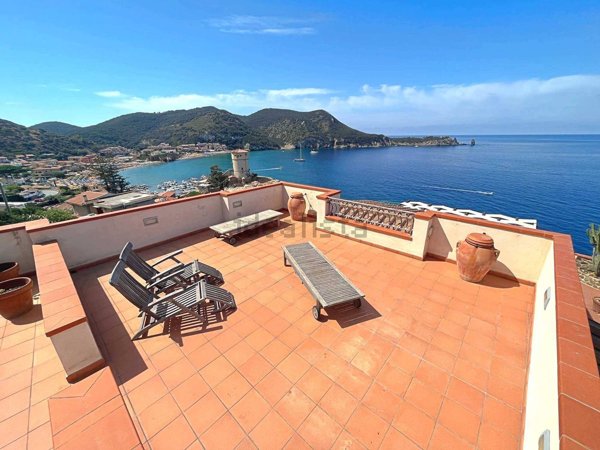 appartamento in vendita ad Isola del Giglio