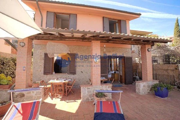 casa indipendente in vendita ad Isola del Giglio