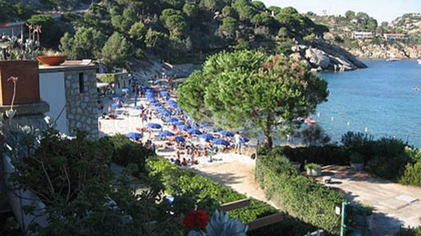 appartamento in vendita ad Isola del Giglio