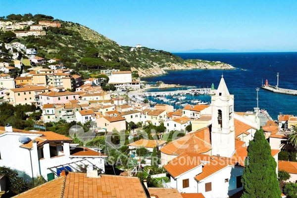 appartamento in vendita ad Isola del Giglio