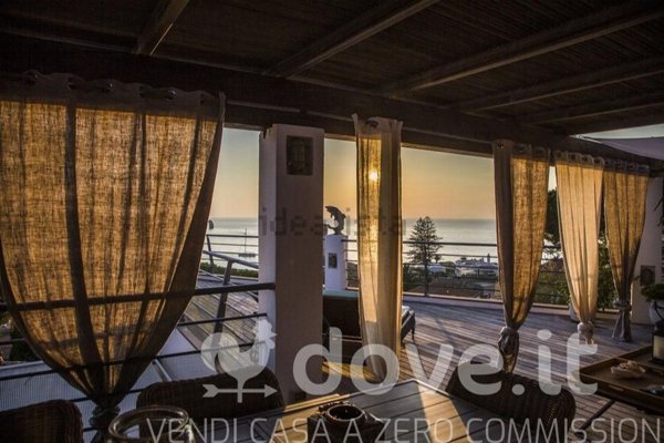 appartamento in vendita ad Isola del Giglio