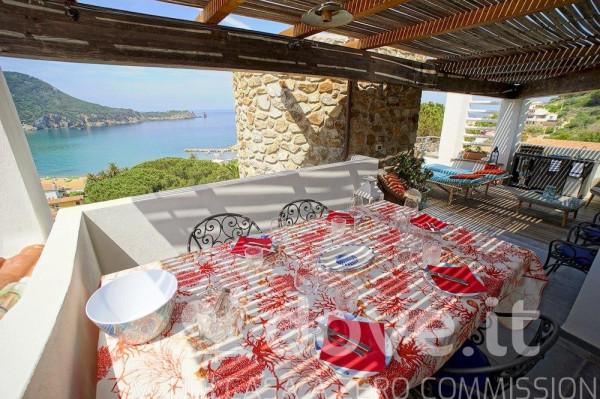 appartamento in vendita ad Isola del Giglio