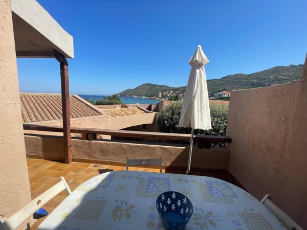 appartamento in vendita ad Isola del Giglio in zona Giglio Campese