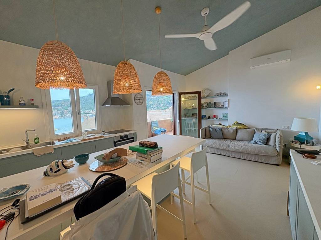 appartamento in vendita ad Isola del Giglio