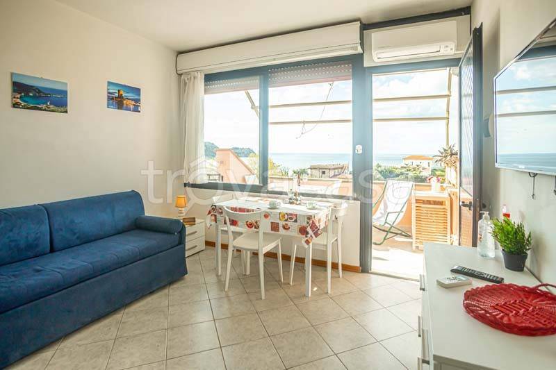 appartamento in vendita ad Isola del Giglio in zona Giglio Campese