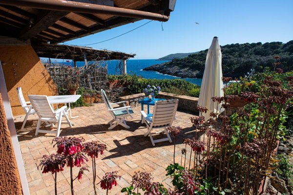 appartamento in vendita ad Isola del Giglio