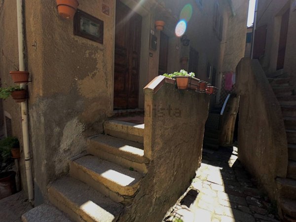 appartamento in vendita ad Isola del Giglio in zona Giglio Castello