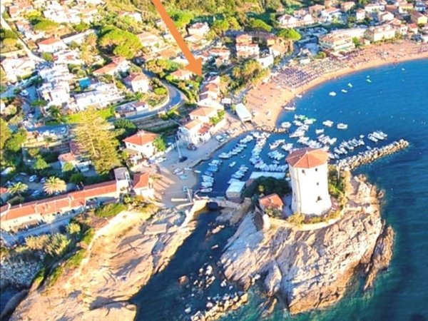 appartamento in vendita ad Isola del Giglio in zona Giglio Campese