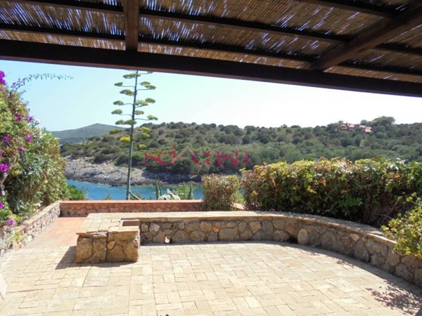 appartamento in vendita ad Isola del Giglio