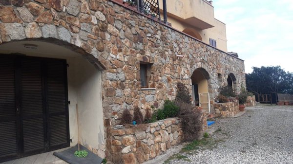 appartamento in vendita ad Isola del Giglio in zona Giglio Porto