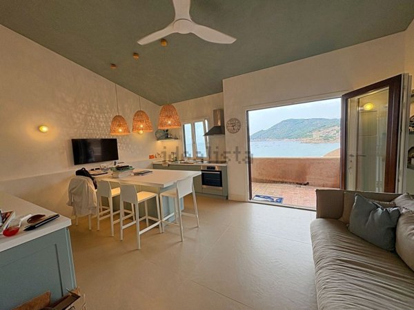 appartamento in vendita ad Isola del Giglio in zona Giglio Campese