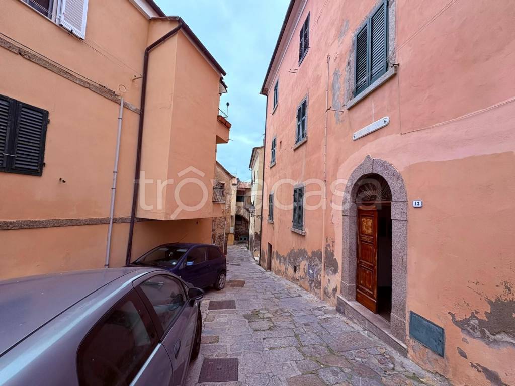 appartamento in vendita ad Isola del Giglio in zona Giglio Porto