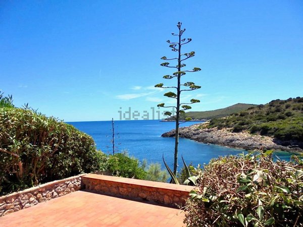 appartamento in vendita ad Isola del Giglio