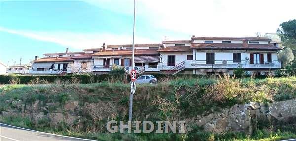 casa indipendente in vendita a Magliano in Toscana in zona Montiano